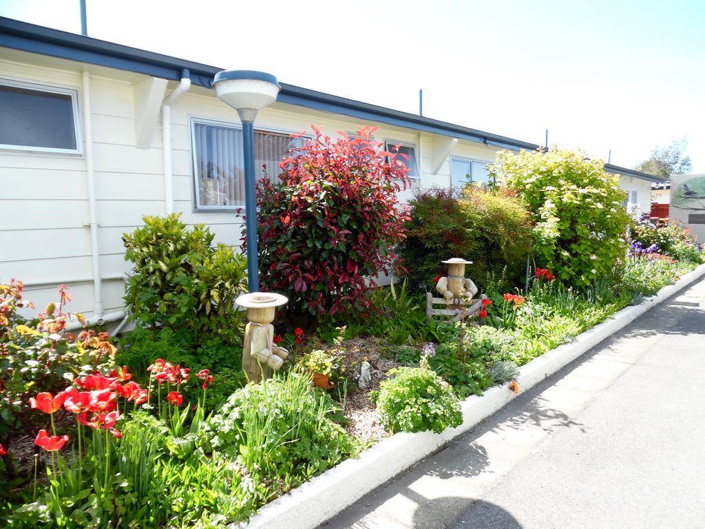 Aden Motel